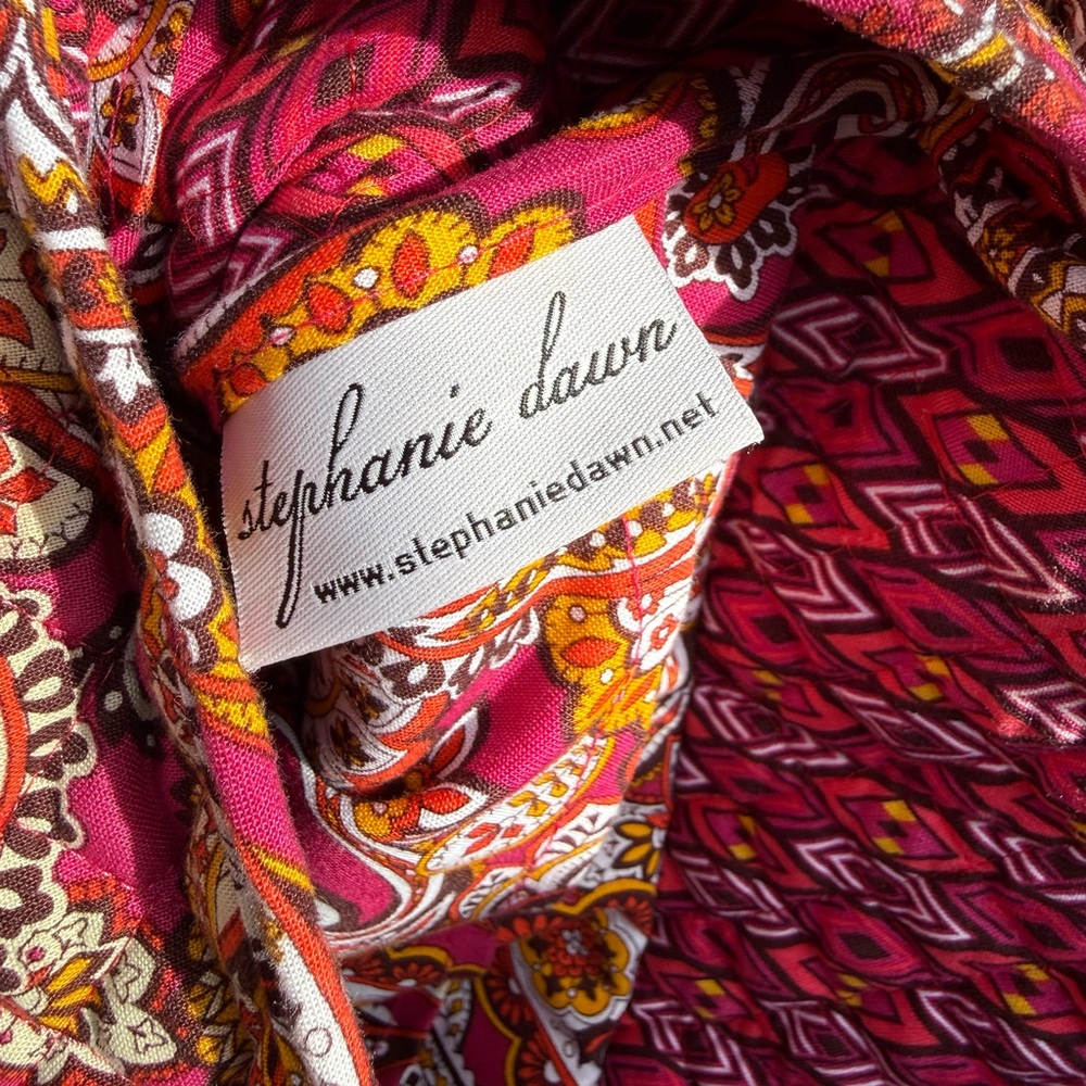 Stephanie Dawn quilted messenger bag crossbody adjustable “like” [Vera Bradley] - Picture 7 of 9